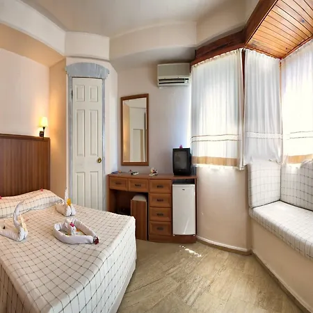 Ora Holiday Village Курортный комплекс 4*